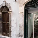 Campo De Fiori Amazing View Spacious Apartment